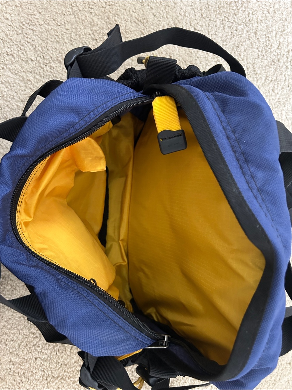 Mountainsmith Tour Lumbar Pack - Picture 3 of 8